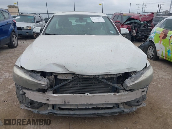 2014 BMW 3 Series 320i xDrive with VIN WBA3C3C52EP661389, listed as a IAAI auction lot 42160042 with 131,997 mi miles and . Bid and sale history available at DreamBid. Image 13.