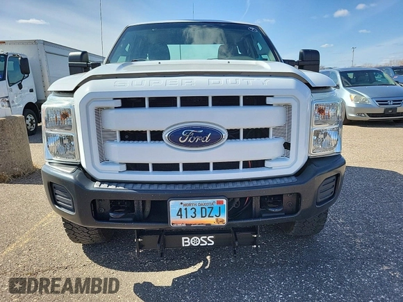 2015 Ford F-350 z VIN 1FD7X3B63FED45155, wystawiony jako IAAI lot #42381547 z przebiegiem 96 123 mil mil oraz . Historia ofert i sprzedaży dostępna na DreamBid. Obrazek 29.