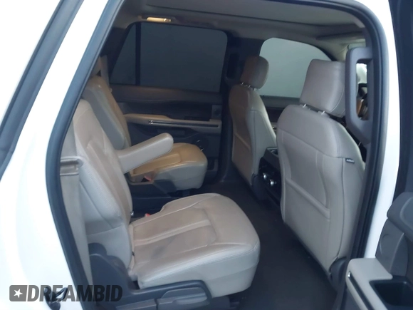 2019 Ford Expedition Max Limited with VIN 1FMJK1KT5KEA89352, listed as a IAAI auction lot 41540102 with 164,323 mi miles and . Bid and sale history available at DreamBid. Image 8.