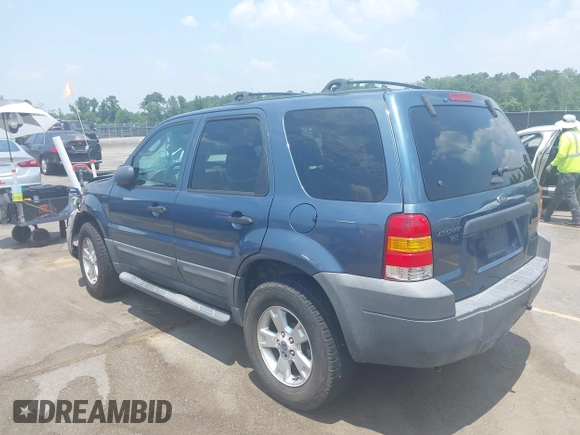 2006 Ford Escape XLT z VIN 1FMCU93156KB10612, wystawiony jako IAAI lot #42583417 z przebiegiem 133 615 mil mil oraz . Historia ofert i sprzedaży dostępna na DreamBid. Obrazek 3.