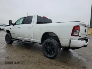2024 Ram 2500 Big Horn z VIN 3C6UR5DL2RG407021, wystawiony jako Copart lot #43030985 z przebiegiem 2 054 mil mil oraz Szkoda całkowita • Salvage title. Historia ofert i sprzedaży dostępna na DreamBid. Obrazek 2.