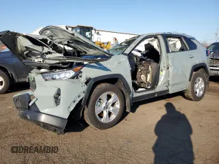 2019 Toyota RAV4 XLE with VIN JTMP1RFV5KD017214, listed as a Copart auction lot 88239775 with 0 mi miles and Salvage Title. Bid and sale history available at carsss.com. Image 1.