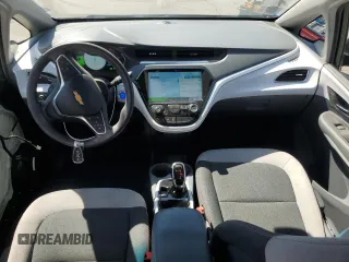 2018 Chevrolet Bolt EV LT z VIN 1G1FW6S0XJ4110517, wystawiony jako Copart lot #52772995 z przebiegiem 56 492 mil mil oraz Szkody całkowita. Historia ofert i sprzedaży dostępna na DreamBid. Obrazek 8.