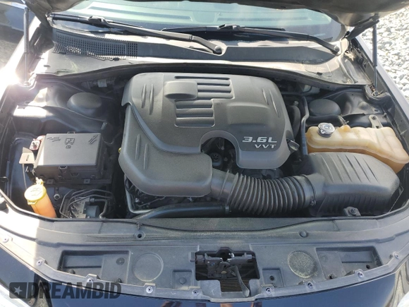 2016 Chrysler 300 C с VIN 2C3CCAEG8GH189801, выставлен на аукционе Copart как лот 53079245 с пробегом 199 149 миль миль и Чистый • Clean title. История ставок и продаж доступна на DreamBid. Изображение 11.