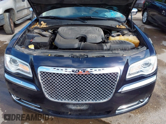 2011 Chrysler 300 Limited with VIN 2C3CA5CG2BH535821, listed as a IAAI auction lot 42059742 with 108,401 mi miles. Bid and sale history available at carsss.com. Image 10.
