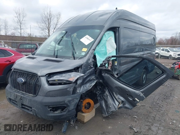 2023 Ford Transit Cargo z VIN 1FTBW3X86PKC01923, wystawiony jako IAAI lot #41886513 z przebiegiem 148 658 mil mil oraz . Historia ofert i sprzedaży dostępna na DreamBid. Obrazek 6.