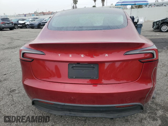 2024 Tesla Model 3 z VIN 5YJ3E1EA8RF848065, wystawiony jako Copart lot #82765684 z przebiegiem 3782 mil mil oraz Szkody całkowita. Historia ofert i sprzedaży dostępna na DreamBid. Obrazek 6.