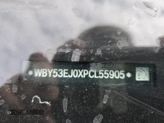 2023 BMW i7 xDrive60 z VIN WBY53EJ0XPCL55905, wystawiony jako Copart lot #46394144 z przebiegiem Nie podano mil oraz Szkody całkowita. Historia ofert i sprzedaży dostępna na DreamBid. Obrazek 15.