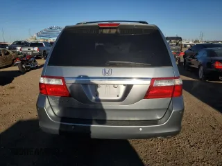 2007 Honda Odyssey Touring with VIN 5FNRL38857B044453, listed as a Copart auction lot 70323773 with 194,831 mi miles and Clean Title. Bid and sale history available at DreamBid. Image 6.