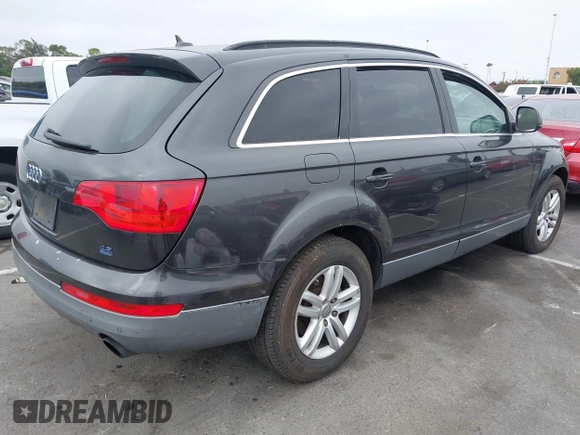 2007 Audi Q7 with VIN WA1AV74LX7D041803, listed as a IAAI auction lot 42744430 with 191,131 mi miles and . Bid and sale history available at DreamBid. Image 4.