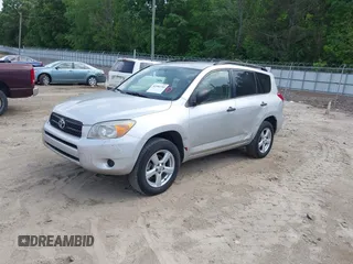 2007 Toyota RAV4 with VIN JTMZD35V875033116, listed as a IAAI auction lot 42186710 with 215,716 mi miles. Bid and sale history available at carsss.com. Image 2.
