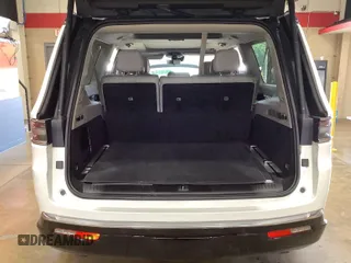 2024 Jeep Grand Wagoneer с VIN 1C4SJSEPXRS117304, выставлен на аукционе IAAI как лот 42650297 с пробегом 18 854 миль миль и . История ставок и продаж доступна на DreamBid. Изображение 1.