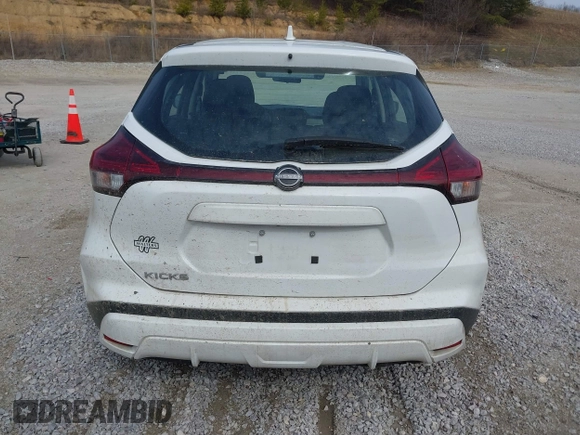 2022 Nissan Kicks S with VIN 3N1CP5BV3NL521872, listed as a IAAI auction lot 41693544 with 1 mi miles. Bid and sale history available at carsss.com. Image 15.