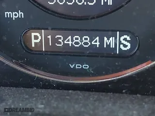 2008 Mercedes-Benz E-Class Luxury 3.5L with VIN WDBUF87X28B257676, listed as a IAAI auction lot 41504339 with 134,884 mi miles. Bid and sale history available at carsss.com. Image 15.