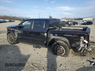 2022 Nissan Frontier Pro-4X z VIN 1N6ED1EK4NN686366, wystawiony jako Copart lot #46265815 z przebiegiem 50 753 mil mil oraz Szkoda całkowita • Salvage title. Historia ofert i sprzedaży dostępna na DreamBid. Obrazek 2.