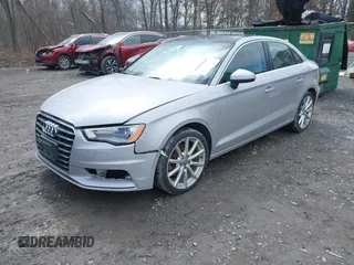 2015 Audi A3 z VIN WAUEFHFF9F1030113, wystawiony jako IAAI lot #41953949 z przebiegiem 98 755 mil mil oraz . Historia ofert i sprzedaży dostępna na DreamBid. Obrazek 17.