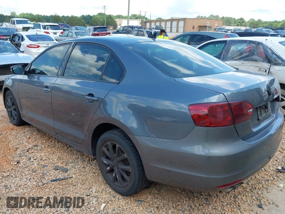 2012 Volkswagen Jetta SE with VIN 3VWDX7AJ6CM377136, listed as a IAAI auction lot 42645975 with 81,904 mi miles and . Bid and sale history available at DreamBid. Image 3.