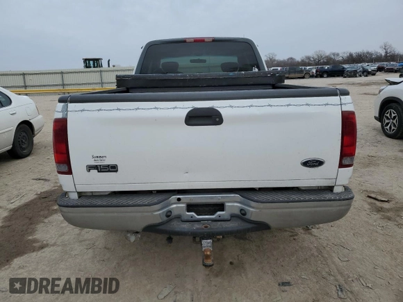 2001 Ford F-150 XL z VIN 1FTRX17W81NA56565, wystawiony jako Copart lot #45876055 z przebiegiem 241 522 mil mil oraz Szkoda całkowita • Salvage title. Historia ofert i sprzedaży dostępna na DreamBid. Obrazek 6.