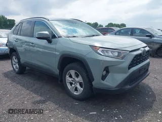 2019 Toyota RAV4 XLE with VIN 2T3P1RFVXKC033994, listed as a IAAI auction lot 42476285 with 74,388 mi miles and . Bid and sale history available at DreamBid. Image 1.