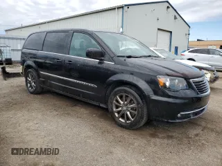 2014 Chrysler Town & Country S with VIN 2C4RC1HG6ER361073, listed as a Copart auction lot 55786985 with 258,233 mi miles and Clean Title. Bid and sale history available at DreamBid. Image 4.