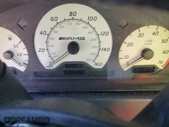 1999 Mercedes-Benz C z VIN WDBHA33E5XF777031, wystawiony jako Copart lot #57914774 z przebiegiem Nie podano mil oraz Szkoda całkowita • Salvage title. Historia ofert i sprzedaży dostępna na DreamBid. Obrazek 9.