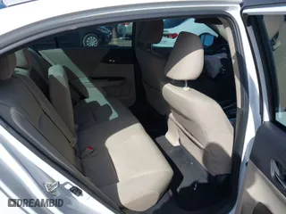 2017 Honda Accord Sedan LX with VIN 1HGCR2F39HA079885, listed as a IAAI auction lot 41825296 with 174,193 mi miles. Bid and sale history available at carsss.com. Image 8.