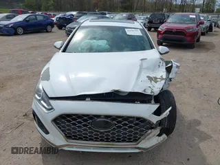 2018 Hyundai Sonata SEL with VIN 5NPE34AF0JH642116, listed as a IAAI auction lot 41942709 with 52,621 mi miles and . Bid and sale history available at carsss.com. Image 12.