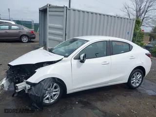 2017 Toyota Yaris iA with VIN 3MYDLBYV9HY175824, listed as a IAAI auction lot 41954529 with 62,381 mi miles. Bid and sale history available at carsss.com. Image 15.