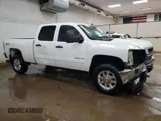 2011 Chevrolet Silverado 3500HD SRW LT with VIN 1GC4K0C83BF112949, listed as a Copart auction lot 73117074 with 88,658 mi miles and Clean Title. Bid and sale history available at carsss.com. Image 4.