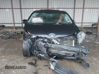 2016 Toyota Sienna XLE z VIN 5TDYK3DC7GS762431, wystawiony jako IAAI lot #42097541 z przebiegiem 93 778 mil mil oraz . Historia ofert i sprzedaży dostępna na DreamBid. Obrazek 12.