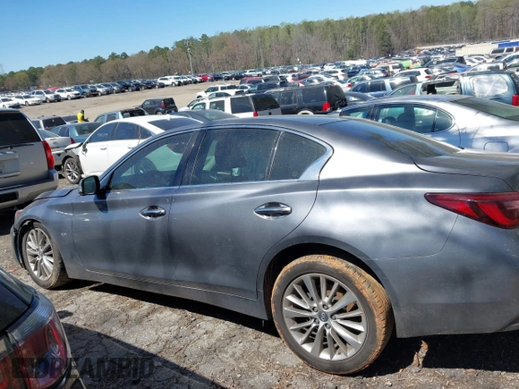 2018 Infiniti Q50 3.0t Luxe with VIN JN1EV7AR7JM434233, listed as a IAAI auction lot 41850208 with 75,610 mi miles. Bid and sale history available at carsss.com. Image 14.