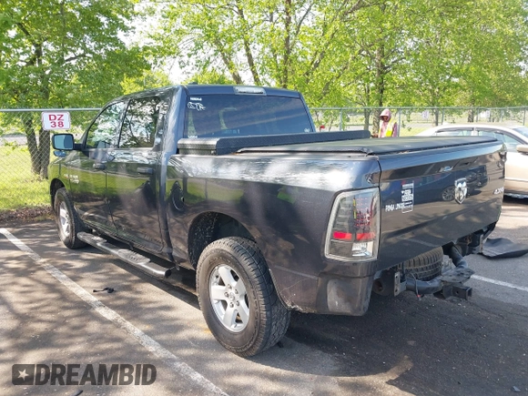 2016 Ram 1500 Express with VIN 1C6RR7KT8GS284237, listed as a IAAI auction lot 42183729 with 158,112 mi miles and . Bid and sale history available at DreamBid. Image 3.