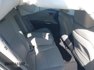 2014 Toyota Avalon Limited with VIN 4T1BK1EB7EU106282, listed as a IAAI auction lot 41608942 with Not Provided miles. Bid and sale history available at carsss.com. Image 8.