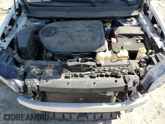 2020 Jeep Cherokee Limited with VIN 1C4PJLDX7LD521914, listed as a Copart auction lot 60939685 with 67,134 mi miles and Salvage title. Bid and sale history available at DreamBid. Image 12.