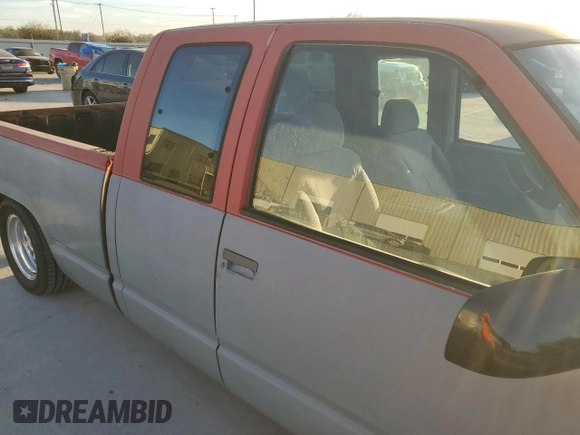 1998 Chevrolet Silverado 1500 with VIN 2GCEC19M8W1262449, listed as a Copart auction lot 82245674 with 167,928 mi miles and Salvage Title. Bid and sale history available at DreamBid. Image 10.