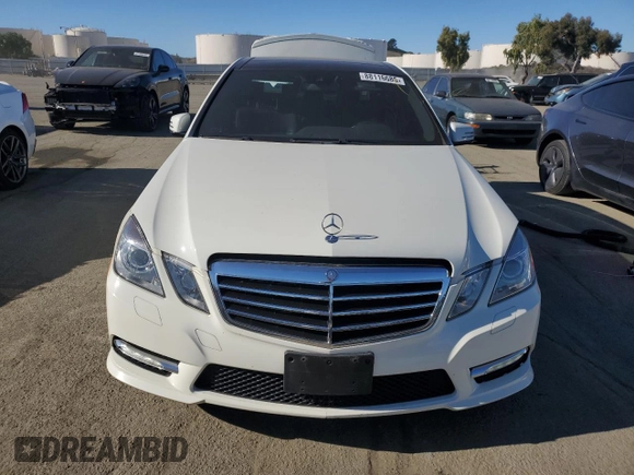 2012 Mercedes-Benz E 350 Luxury with VIN WDDHF2EB1CA556460, listed as a Copart auction lot 88116685 with 73,748 mi miles and Salvage title. Bid and sale history available at DreamBid. Image 5.