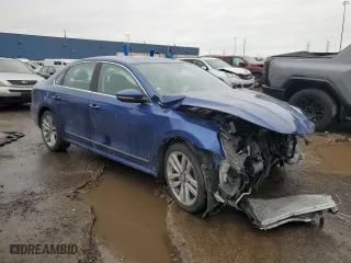 2016 Volkswagen Passat 1.8T SEL with VIN 1VWCT7A35GC068080, listed as a Copart auction lot 82025654 with 98,248 mi miles and Clean Title. Bid and sale history available at carsss.com. Image 4.