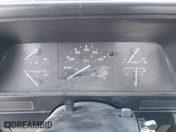 1990 Ford Ranger XLT with VIN 1FTCR10AXLUB92428, listed as a IAAI auction lot 41710370 with 31,036 mi miles. Bid and sale history available at carsss.com. Image 7.