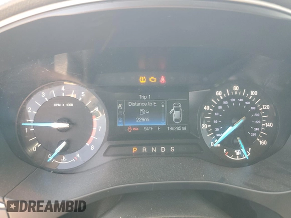 2015 Ford Fusion SE with VIN 3FA6P0HD8FR230364, listed as a Copart auction lot 52631195 with 196,285 mi miles and Salvage title. Bid and sale history available at DreamBid. Image 9.