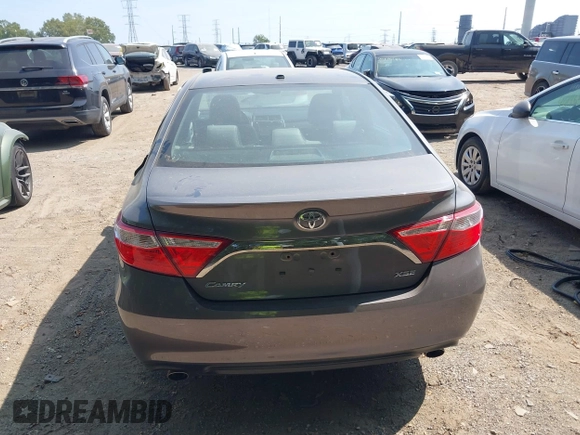2016 Toyota Camry XSE with VIN 4T1BK1FK8GU574734, listed as a IAAI auction lot 40193419 with 176,077 mi miles. Bid and sale history available at carsss.com. Image 16.