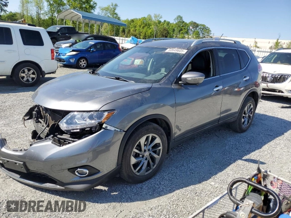 2015 Nissan Rogue SL z VIN 5N1AT2MV4FC923940, wystawiony jako Copart lot #50649605 z przebiegiem 68 083 mil mil oraz Szkoda całkowita • Salvage title. Historia ofert i sprzedaży dostępna na DreamBid. Obrazek 1.
