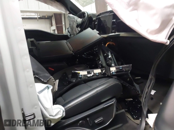 2023 Ford F-150 Raptor with VIN 1FTFW1RGXPFB25318, listed as a IAAI auction lot 41506476 with Not Provided miles and . Bid and sale history available at DreamBid. Image 5.