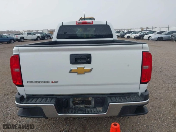 2018 Chevrolet Colorado 4WD Work Truck with VIN 1GCGTBEN7J1201122, listed as a IAAI auction lot 41865799 with 127,104 mi miles. Bid and sale history available at carsss.com. Image 15.