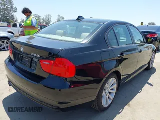 2011 BMW 3 Series 328i xDrive with VIN WBAPK5C52BA655168, listed as a IAAI auction lot 42384044 with 108,315 mi miles and . Bid and sale history available at DreamBid. Image 4.