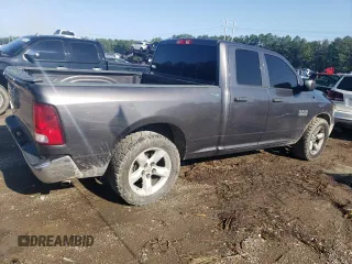 2017 Ram 1500 Tradesman z VIN 1C6RR6FG8HS591691, wystawiony jako Copart lot #55860855 z przebiegiem 210 203 mil mil oraz Szkoda całkowita • Salvage title. Historia ofert i sprzedaży dostępna na DreamBid. Obrazek 3.