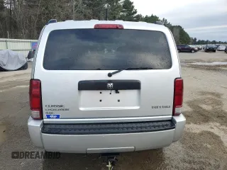 2011 Dodge Nitro Heat z VIN 1D4PT4GX8BW561596, wystawiony jako Copart lot #47418495 z przebiegiem 286 883 mil mil oraz Szkoda całkowita • Salvage title. Historia ofert i sprzedaży dostępna na DreamBid. Obrazek 6.