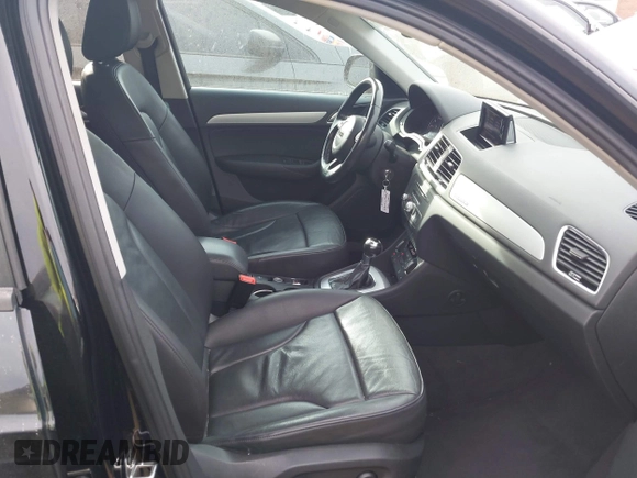 2017 Audi Q3 Premium with VIN WA1ECCFS6HR014333, listed as a IAAI auction lot 41471544 with 105,121 mi miles. Bid and sale history available at carsss.com. Image 5.