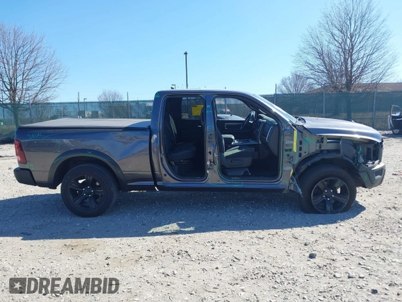 2021 Ram 1500 Classic Warlock with VIN 1C6RR7GT4MS566444, listed as a IAAI auction lot 41744989 with 57,760 mi miles. Bid and sale history available at carsss.com. Image 12.