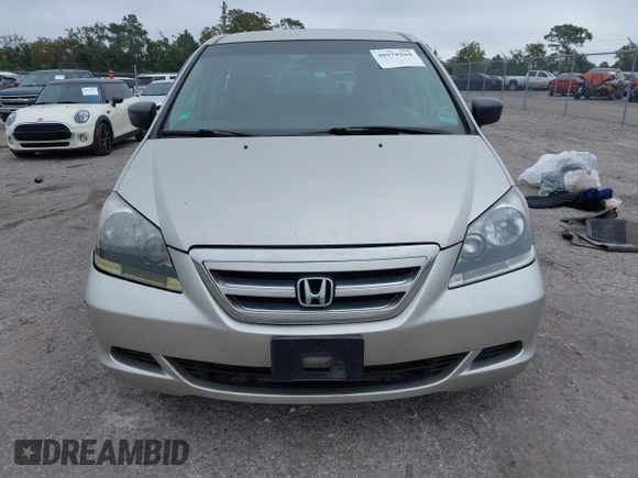 2006 Honda Odyssey LX with VIN 5FNRL38206B129663, listed as a IAAI auction lot 40978284 with 290,666 mi miles. Bid and sale history available at carsss.com. Image 12.