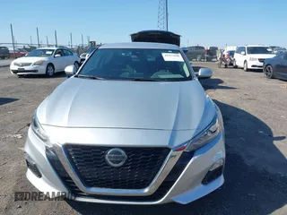 2021 Nissan Altima SV with VIN 1N4BL4DV7MN413139, listed as a IAAI auction lot 41973040 with 55,678 mi miles and . Bid and sale history available at DreamBid. Image 12.